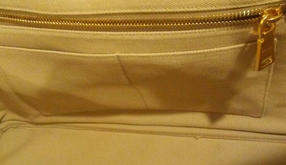 Prada Tote Bag - Picture 5 of 7